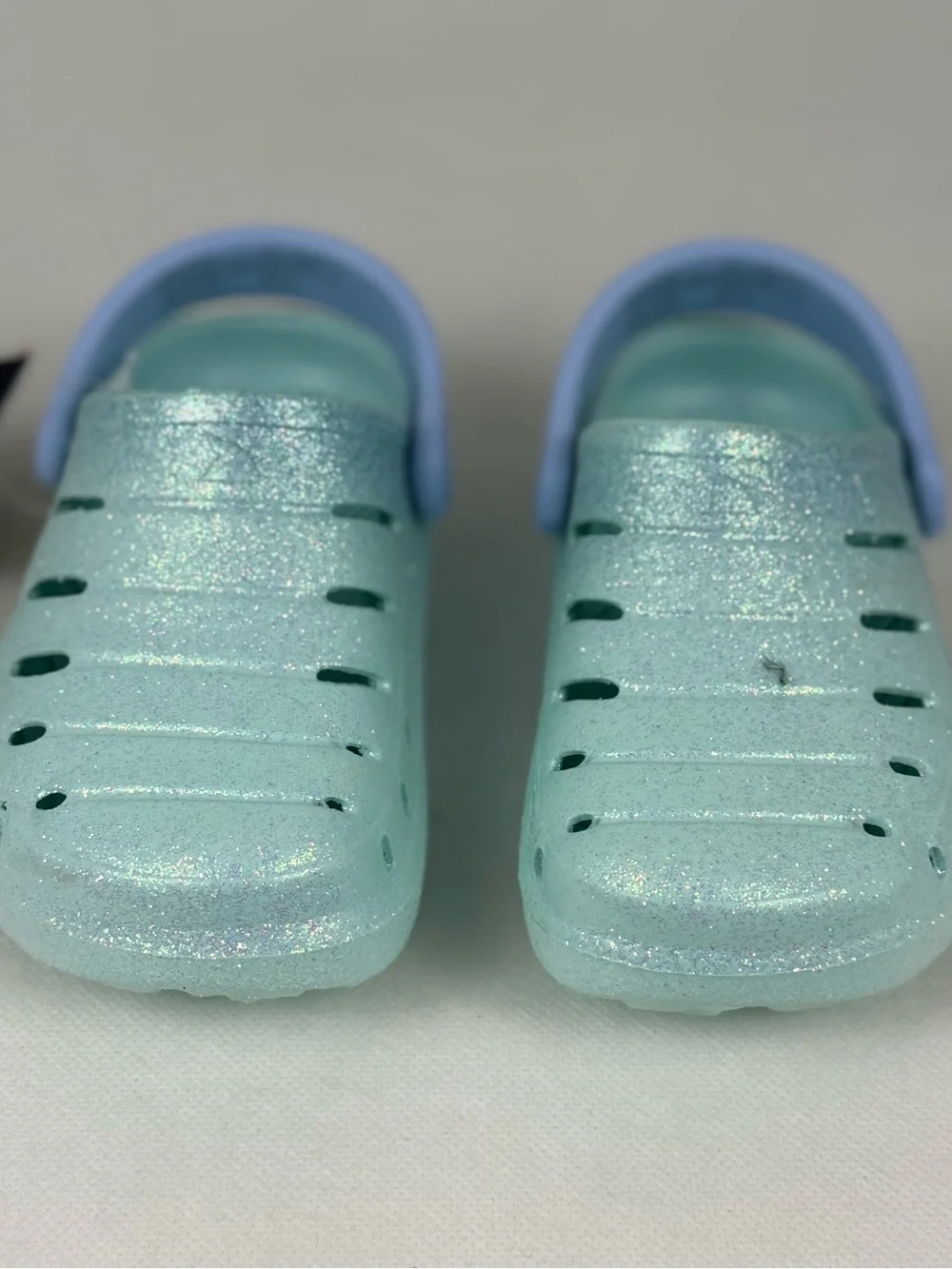 Rugged Shark Girls EVA Clogs Mint Glitter Size 7 NEW